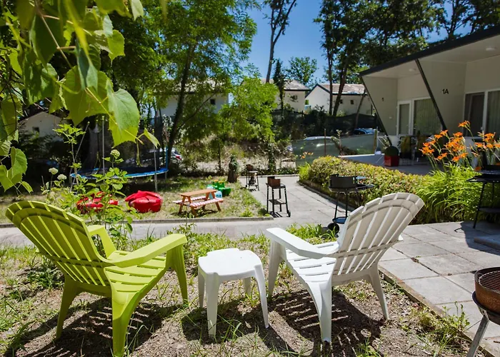 Campsite Albatross Breeze 100m From The *